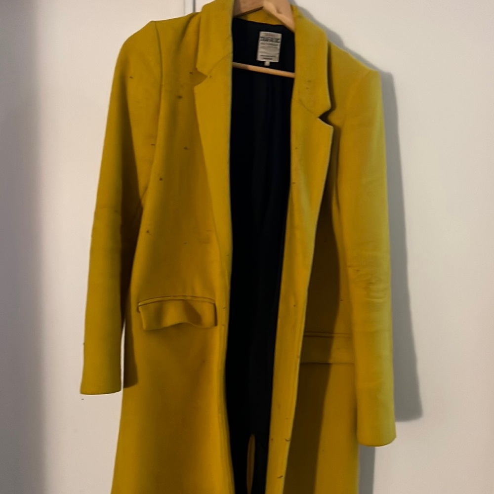 Yellow jacket